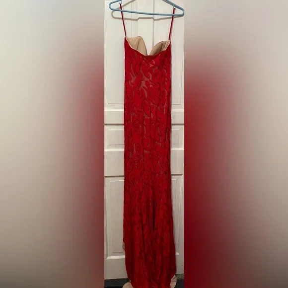 Portia and Scarlett S&N Red Strapless Embroidered Lace Evening Floor Length Gown - Picture 3 of 7